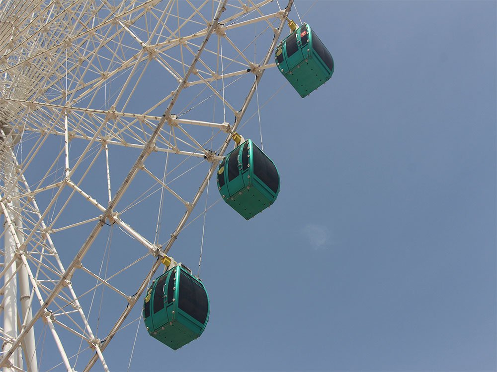 89m Truss-type ferris wheel